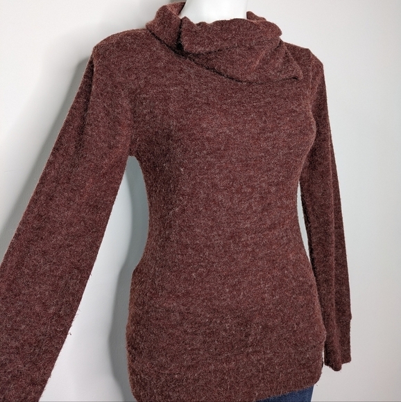 Kavu maroon fuzzy crossover mock neck long sleeve sweater S - Picture 4 of 9